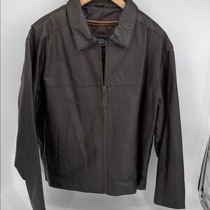 NWOT BGSD Men’s Brown Leather Bomber Coat With Zip-Out Lining Size Large